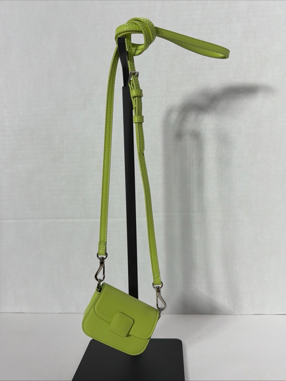 Charles & Keith LIME GREEN MICRO KOA SHOULDER BAG Rare VGC 2023
